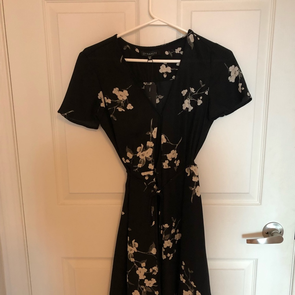 NEW WITH TAGS — Brand NEW Dynamite dress.